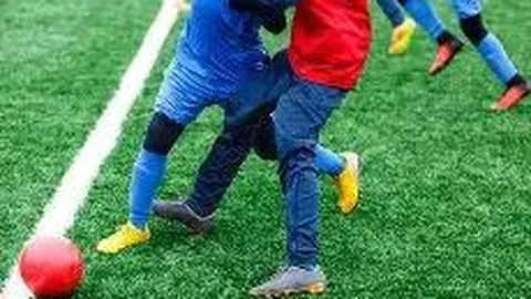 向太晒郭碧婷产女喜讯：产后首秀与好友欢聚畅谈，幸福心情溢于言表